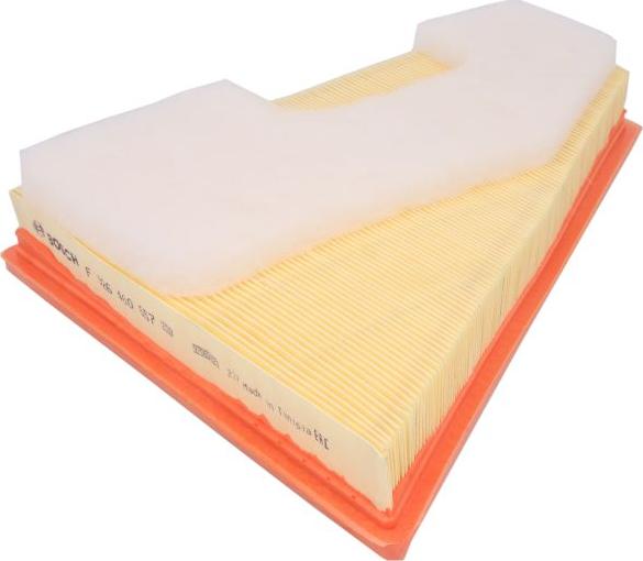 BOSCH F 026 400 657 - Повітряний фільтр autocars.com.ua