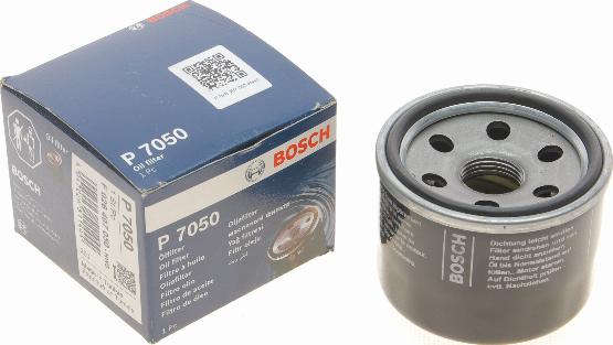 BOSCH F 026 407 050 - Масляный фильтр avtokuzovplus.com.ua