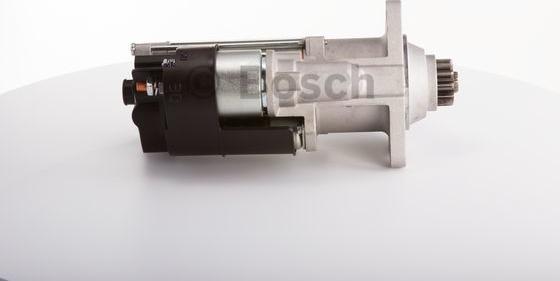 BOSCH F 042 002 135 - Стартер avtokuzovplus.com.ua