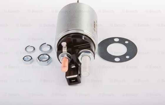 BOSCH F 042 011 165 - Тягове реле, стартер autocars.com.ua