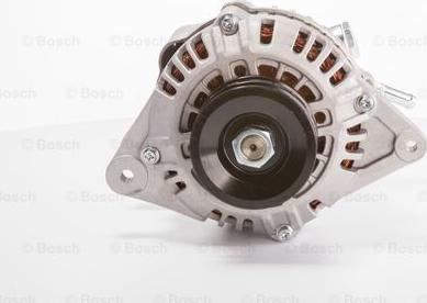 BOSCH F 042 303 110 - Генератор autocars.com.ua