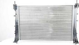 BSG BSG 25-520-004 - Радіатор, охолодження двигуна autocars.com.ua