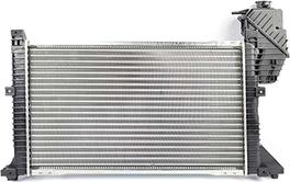 BSG BSG 60-520-002 - Радиатор, охлаждение двигателя autodnr.net