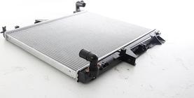 BSG BSG 62-520-005 - Радіатор, охолодження двигуна autocars.com.ua