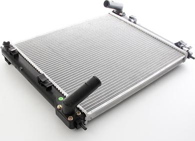 BSG BSG 63-520-004 - Радіатор, охолодження двигуна autocars.com.ua