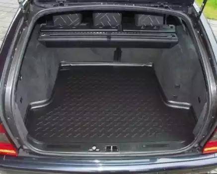 Carbox 201026000 - Ванночка для багажника autocars.com.ua