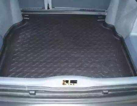 Carbox 201802000 - Ванночка для багажника autocars.com.ua