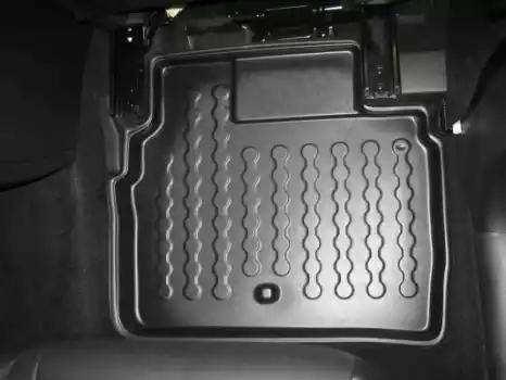 Carbox 438750000 - Гумовий килимок з захисними бортами autocars.com.ua