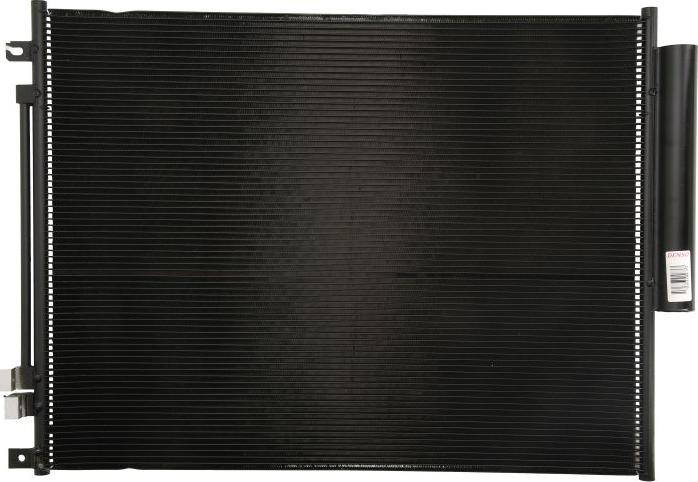 Denso DCN01005 - Конденсатор, кондиціонер autocars.com.ua