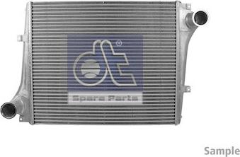 DT Spare Parts 1.11475 - Интеркулер autocars.com.ua