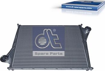 DT Spare Parts 2.15989 - Интеркулер autocars.com.ua