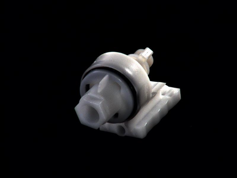 DT Spare Parts 2.24057 - Кронштейн, основна фара autocars.com.ua