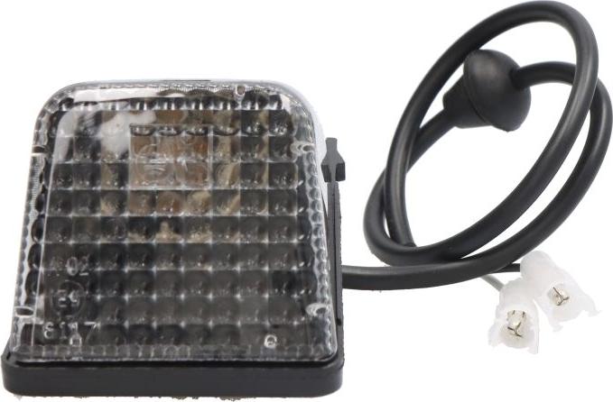 DT Spare Parts 2.24451 - Габаритні вогні autocars.com.ua