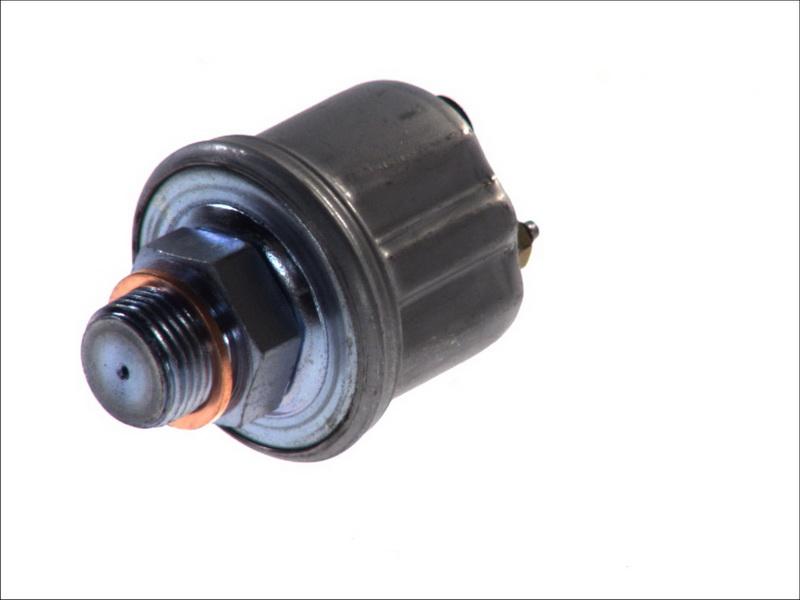DT Spare Parts 4.60677 - Датчик, тиск масла autocars.com.ua