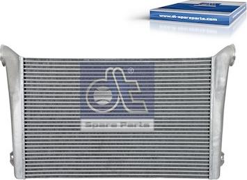 DT Spare Parts 4.62697 - Интеркулер autocars.com.ua