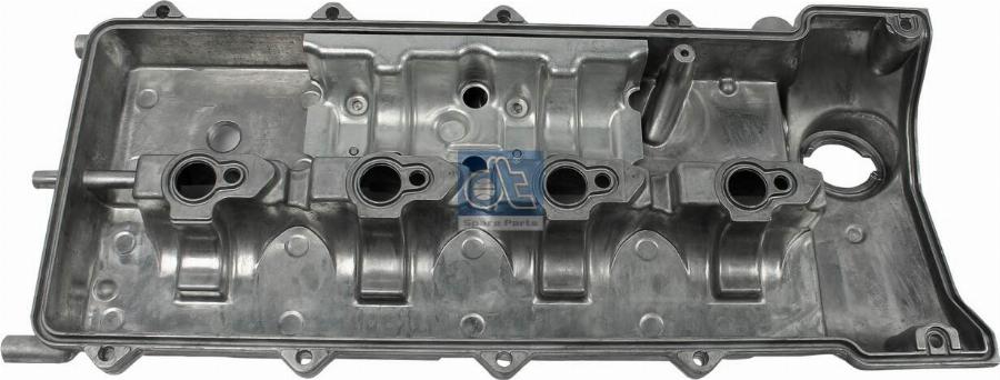 DT Spare Parts 4.68805 - Кришка головки циліндра autocars.com.ua