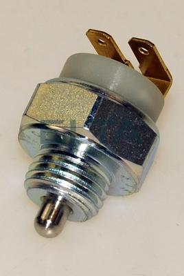 Elta Automotive EV3071 - Датчик, контактний перемикач, фара заднього ходу autocars.com.ua