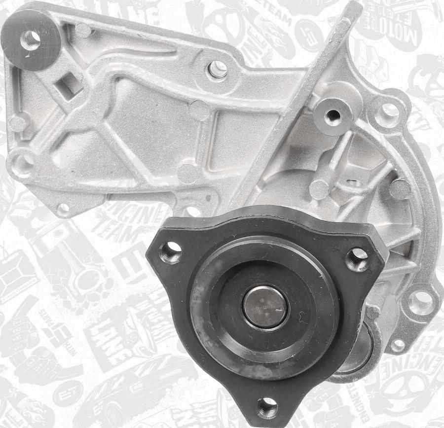 ET Engineteam PW0018 - Водяний насос autocars.com.ua