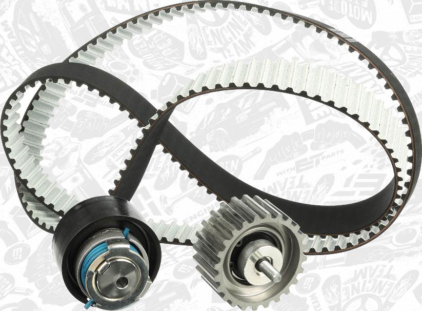 ET Engineteam RM0025 - Водяний насос + комплект зубчатого ременя autocars.com.ua