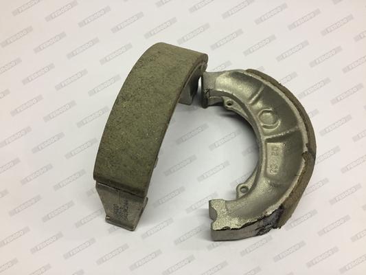 Ferodo FSB976 - Комплект гальм, барабанний механізм autocars.com.ua