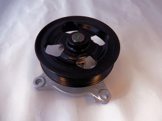 GMB GWN-104A - Водяний насос autocars.com.ua