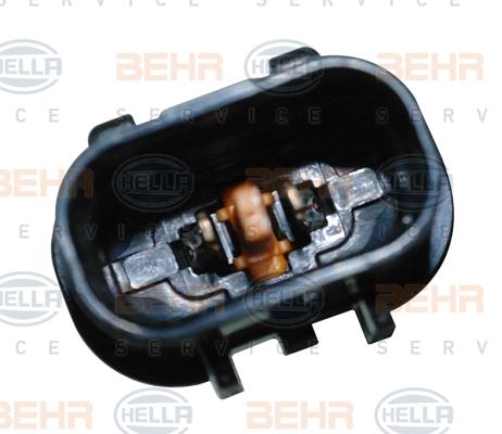 HELLA 8FK 351 008-251 - Компресор, кондиціонер autocars.com.ua