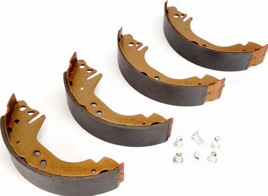 LPR 07410 - Комплект гальм, барабанний механізм autocars.com.ua