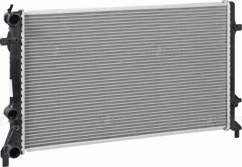 Luzar LRc 1817 - Радіатор, охолодження двигуна autocars.com.ua