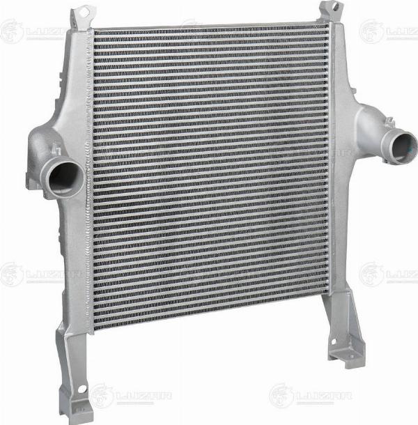 Luzar LRIC 1638 - Интеркулер autocars.com.ua