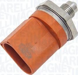 Magneti Marelli 215810015100 - Датчик, давление подачи топлива autodnr.net