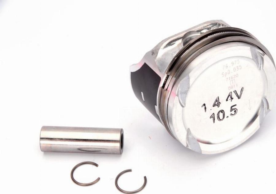 MAHLE 030 89 02 - Поршень autocars.com.ua