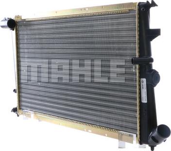 MAHLE CR 586 000S - Радиатор, охлаждение двигателя autodnr.net