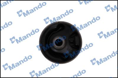 Mando MCC010011 - Подушка, підвіска двигуна autocars.com.ua