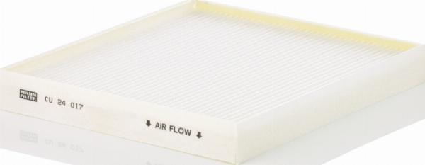 Mann-Filter CU 24 017 - Фільтр, повітря у внутрішній простір autocars.com.ua