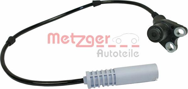 Metzger 0900825 - Датчик ABS, частота обертання колеса autocars.com.ua