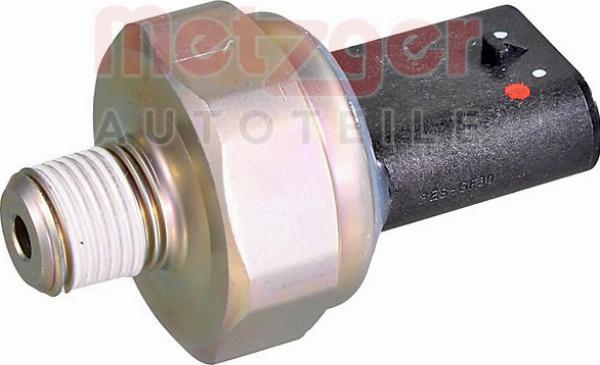 Metzger 0906516 - Датчик, тиск масла autocars.com.ua