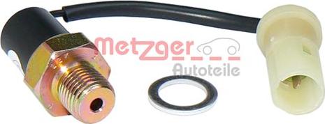 Metzger 0910039 - Датчик, тиск масла autocars.com.ua