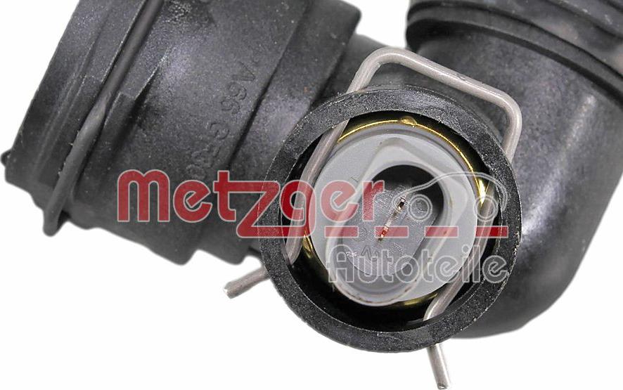 Metzger 2421663 - Шланг радіатора autocars.com.ua