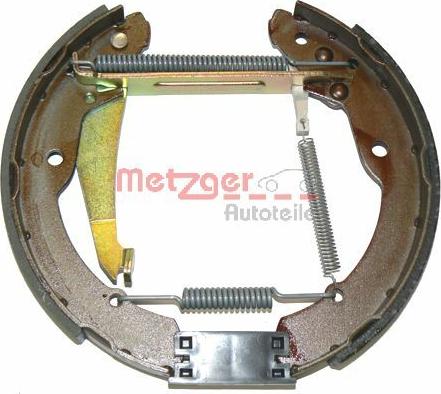 Metzger MG 705V - Комплект тормозных колодок, барабанные autodnr.net