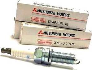 Mitsubishi 1822A085 - Свеча зажигания avtokuzovplus.com.ua