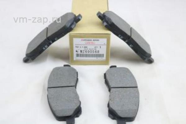 Mitsubishi MZ690568 - Тормозные колодки, дисковые, комплект autodnr.net