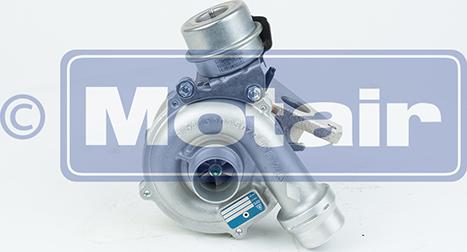 Motair Turbo 660826 - Компресор, наддув autocars.com.ua