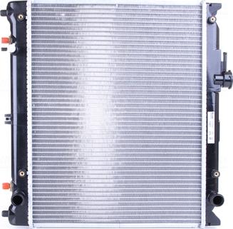 Nissens 606692 - Радиатор, охлаждение двигателя autodnr.net