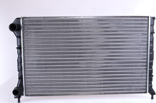 Nissens 61766 - Радиатор, охлаждение двигателя autodnr.net