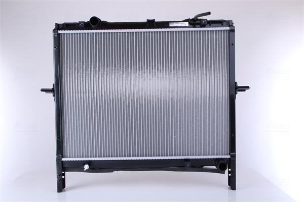 Nissens 66779 - Радиатор, охлаждение двигателя autodnr.net