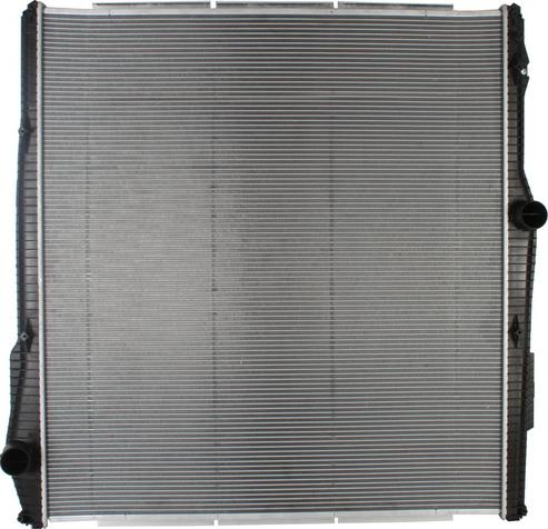 NISSENS 672900 - Радіатор, охолодження двигуна autocars.com.ua