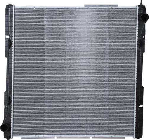 NISSENS 672920 - Радіатор, охолодження двигуна autocars.com.ua