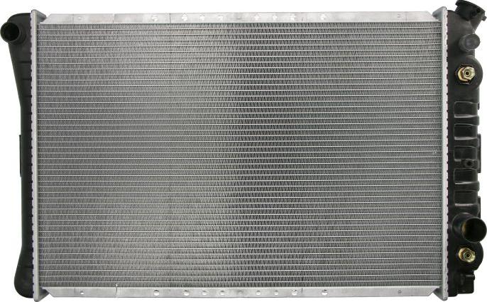 NISSENS 67600 - Радіатор, охолодження двигуна autocars.com.ua