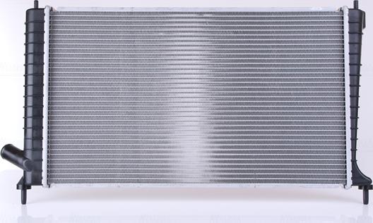 Nissens 68004A - Радиатор, охлаждение двигателя autodnr.net