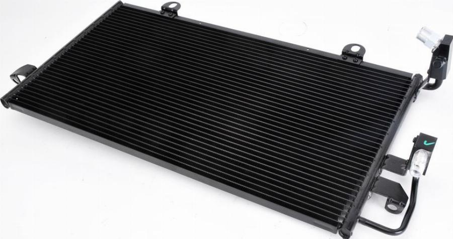 NRF 35247 - Конденсатор, кондиціонер autocars.com.ua